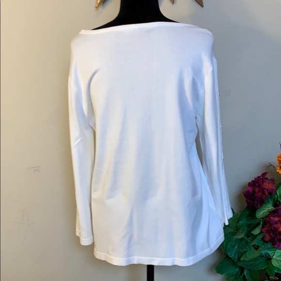 Preston & York Snap Bell Sleeve Top - Picture 2 of 7